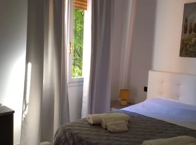 Couette-café M. Bini 3*